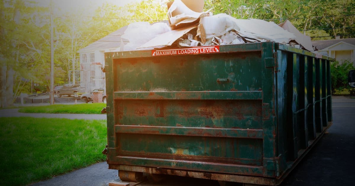 Bagster vs Dumpster Rental: Full Comparison - Dumpster rental guide and tips