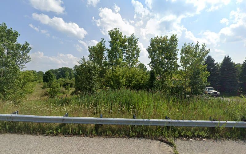 Busy Bee Disposable - Dumpster rental in Bruce Township, Michigan