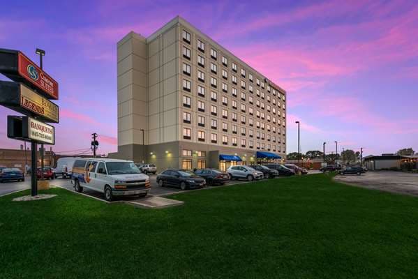 Comfort Suites Chicago O'Hare Airport - Dumpster rental in Schiller Park, Illinois