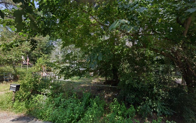 Frick Sanitation Service - Dumpster rental in Hemphill, Texas