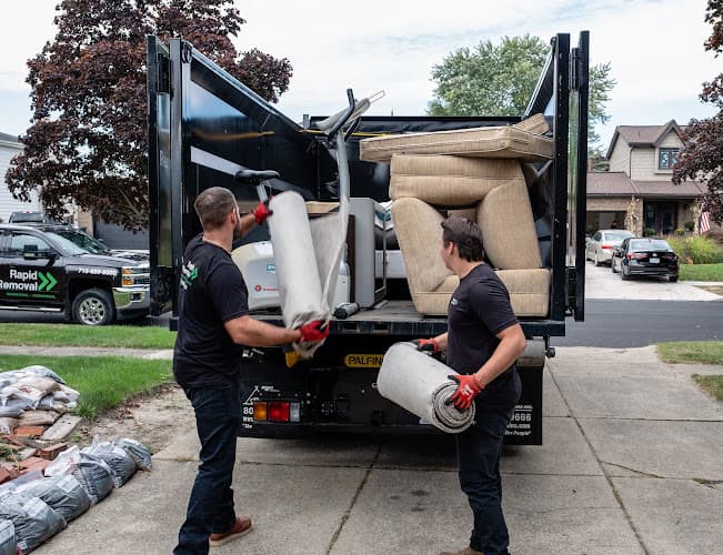 Rapid Junk Removal - Dumpster rental in Tonawanda Town, New York