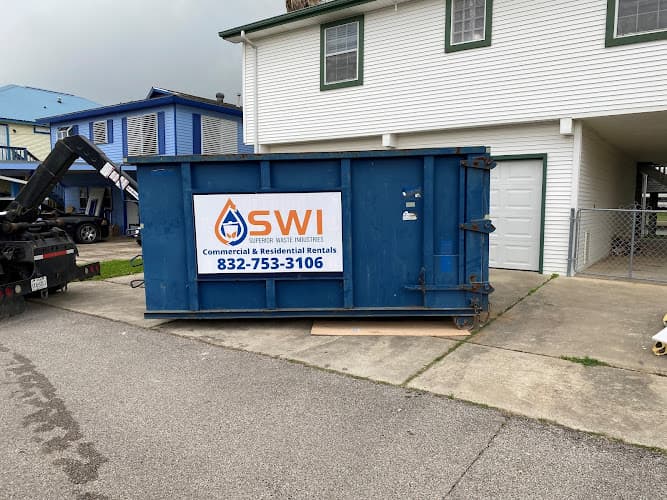 Superior Waste Industries, LLC - Dumpster rental in Friendswood, Texas