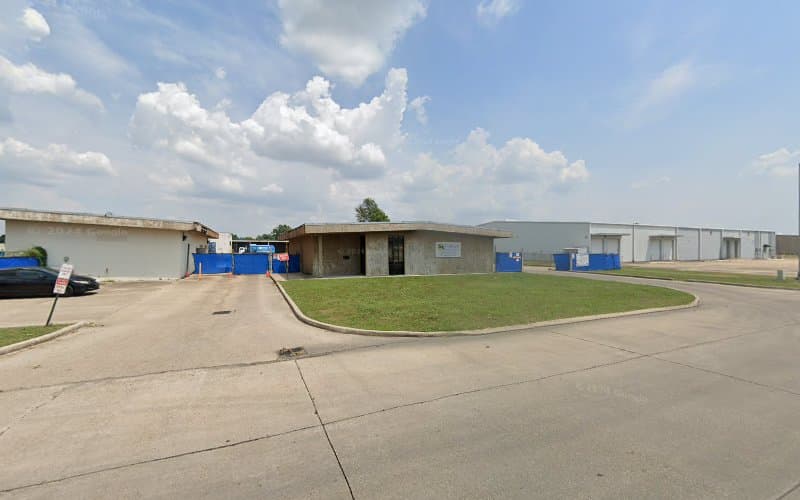 Pelican Waste & Debris - Dumpster rental in Port Allen, Louisiana