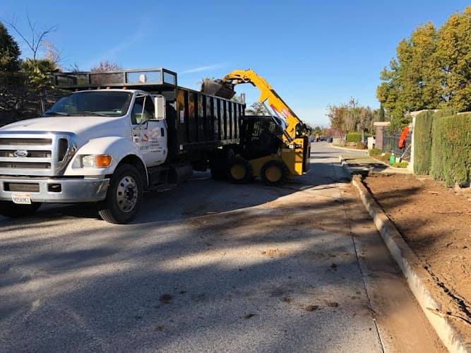 Ron's Hauling - Dumpster rental in Danville, California