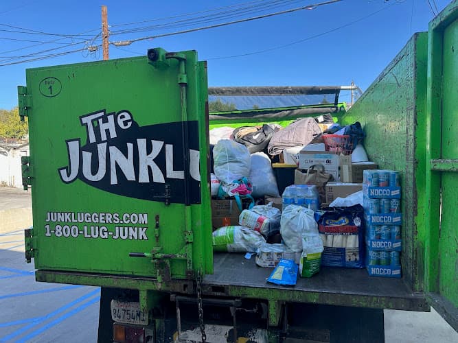 The Junkluggers of West LA - Dumpster rental in Playa Vista, California