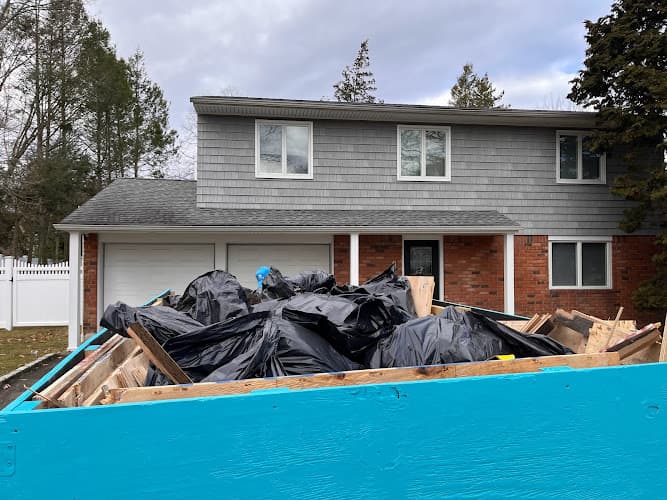 Yoohome Demolition & Junk Removal - Dumpster rental in Ronkonkoma, New York