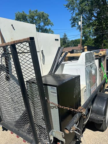 Pirate junk removal - Dumpster rental in Struthers, Ohio