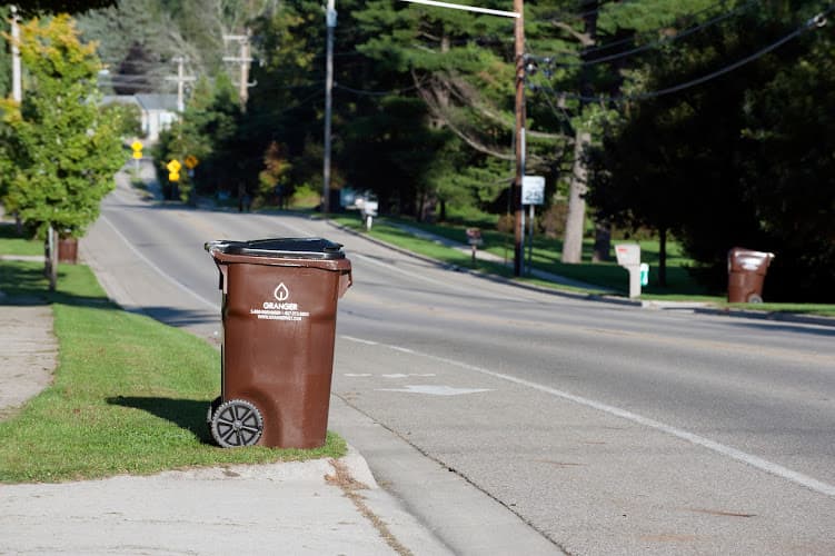 Granger Waste Services - Dumpster rental in Cedar Springs, Michigan