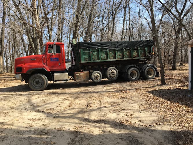 Sivs rolloffs and hauling - Dumpster rental in Chisholm, Minnesota