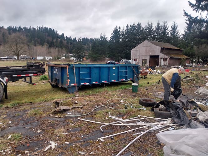 Baggit & Haulaway Junk Removal - Dumpster rental in Bonney Lake, Washington