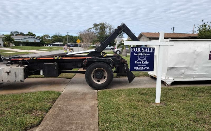 Pelican Trash - Dumpster rental in Loxahatchee, Florida