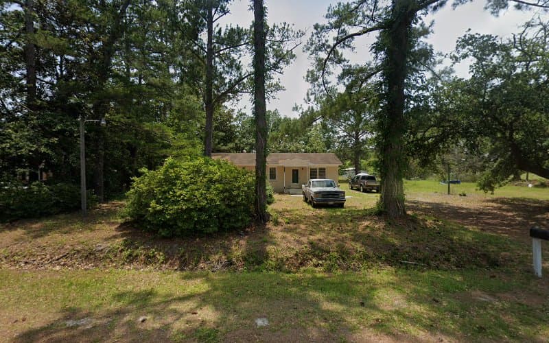 B & E Services - Dumpster rental in Walterboro, South Carolina