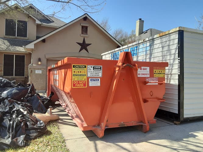 Texas Dumpstars Dumpster Rentals - Dumpster rental in Hutto, Texas
