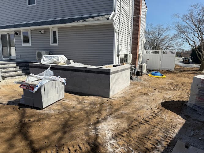 Titan project solutions - Dumpster rental in Massapequa, New York