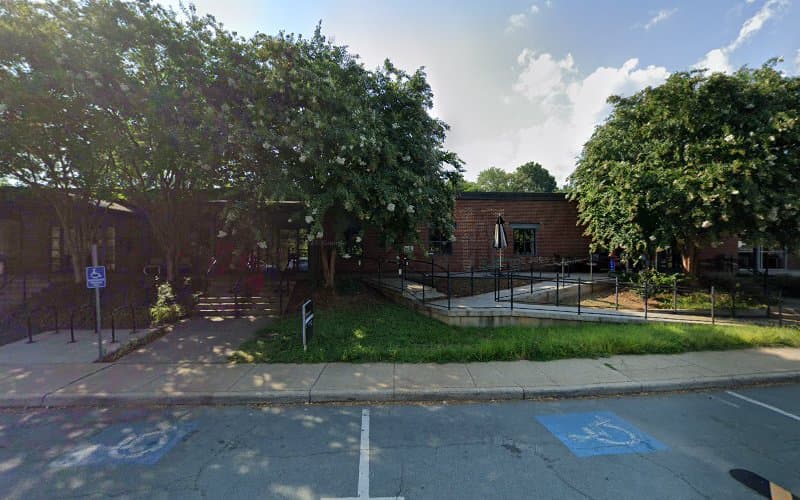 Charlottesville Dumpster Rental - Dumpster rental in Charlottesville, Virginia