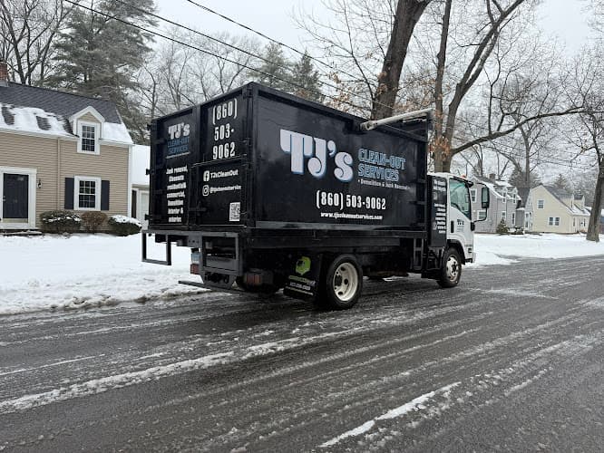 TJ's Clean-Out Services - Dumpster rental in Enfield, Connecticut