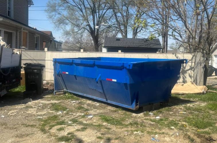 Falcon Dumpster Rental Orlando - Dumpster rental in Orlando, Florida