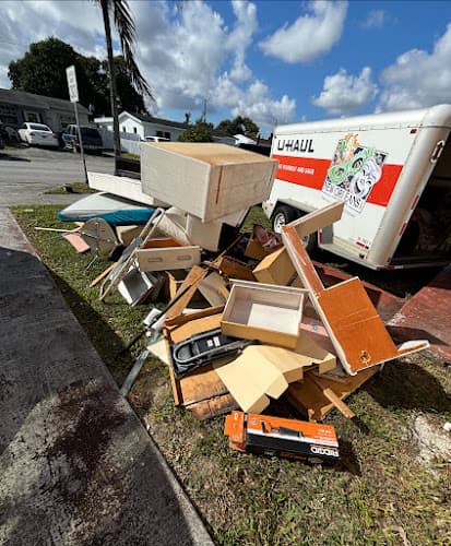 On The Go Junk Removal - Dumpster rental in Miami, Florida