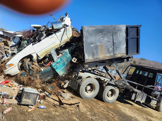 All Hook N Service - Dumpster rental in Johnson, Vermont
