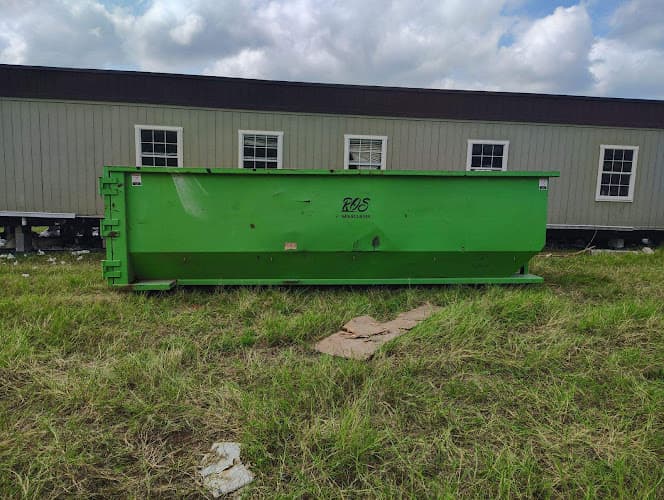 Roll Off Solutions - Dumpster rental in Bowie, Texas