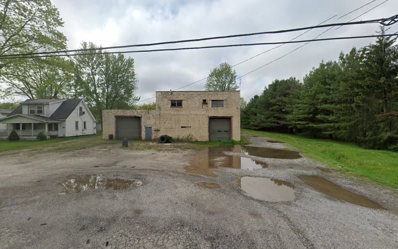 Champion Disposal Co - Dumpster rental in Warren, Ohio