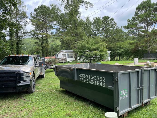 T&L Dumpster Rentals - Dumpster rental in Cleveland, Tennessee
