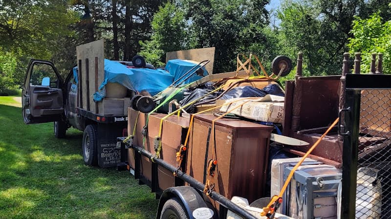 Macaw Services Junk Removal - Dumpster rental in Hillsdale, New York