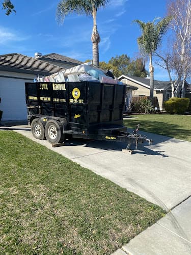 MG Transportation & Hauling LLC - Dumpster rental in Hollister, California
