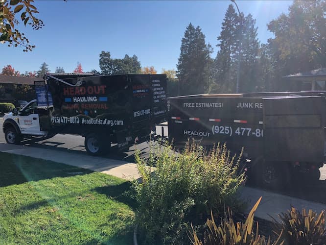 Head Out Hauling - Dumpster rental in Brentwood, California