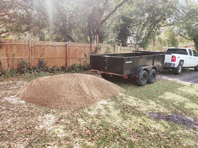 The lions bin llc - Dumpster rental in Gibsonton, Florida