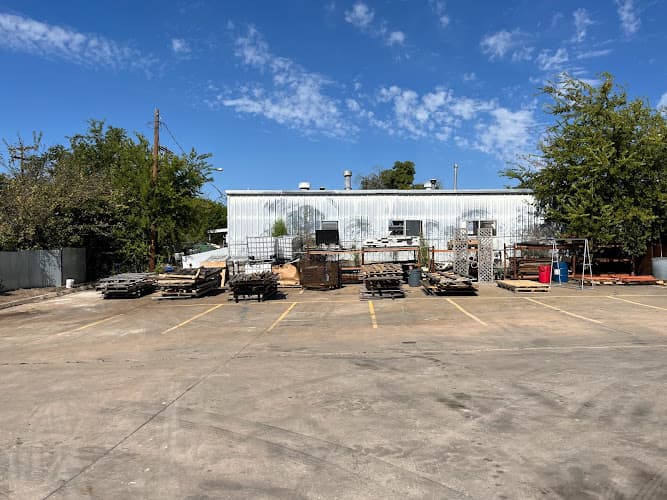 iHaul Junk Austin - Dumpster rental in Austin, Texas