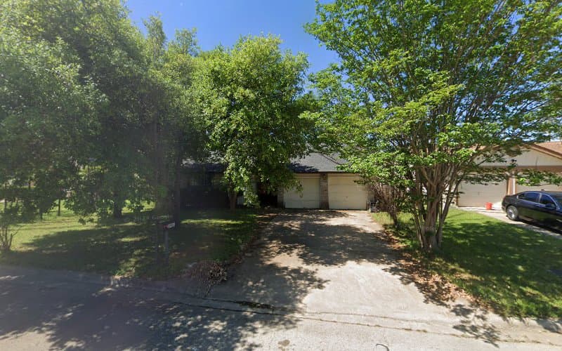 Lucky Dumpster Services - Dumpster rental in Round Rock, Texas