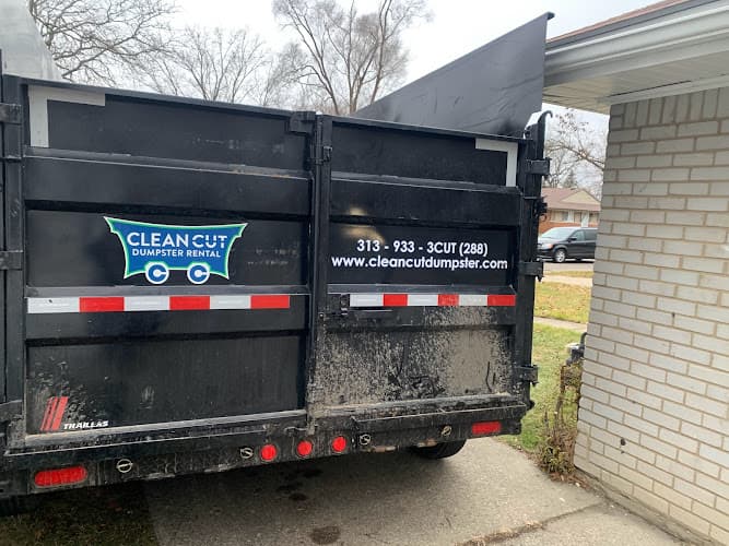 CLEAN CUT DUMPSTER RENTAL LLC - Dumpster rental in Detroit, Michigan