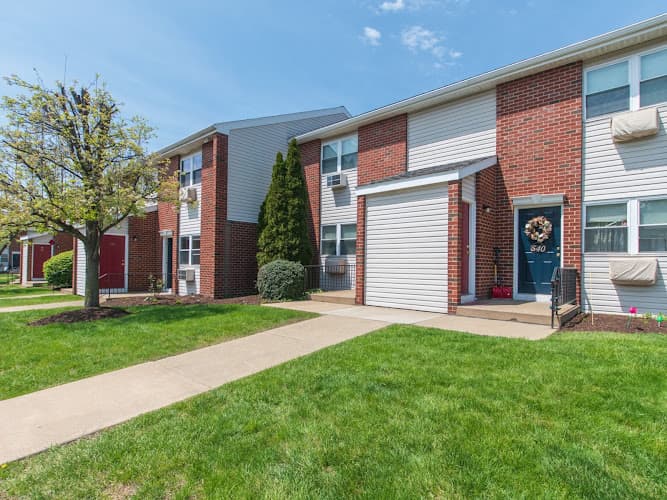 Mayflower Crossing Apartments - Dumpster rental in Wilkes-Barre, Pennsylvania