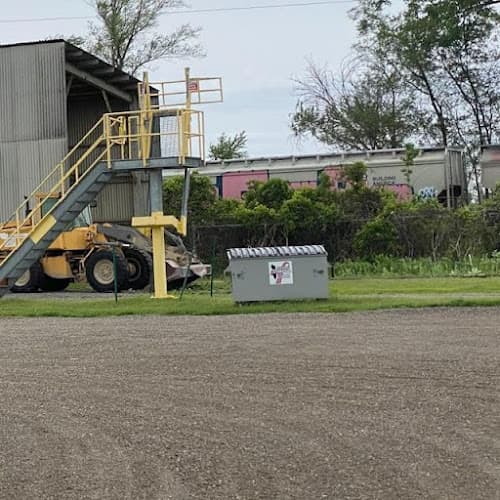 Stateline Disposal Inc - Dumpster rental in South Beloit, Illinois