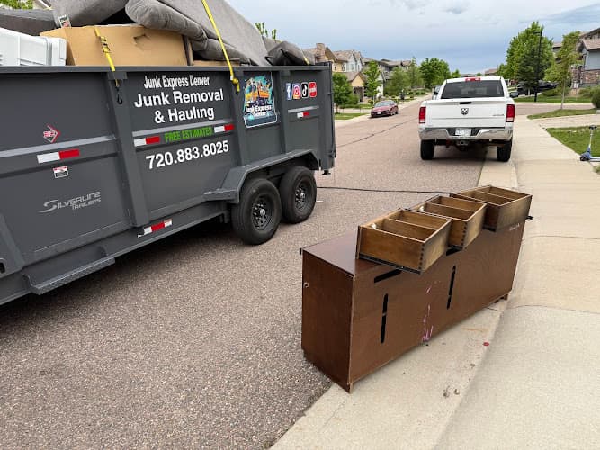 Junk express Denver - Dumpster rental in Denver, Colorado