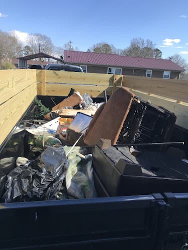 Junk Wizards LLC - Dumpster rental in Charlotte, North Carolina