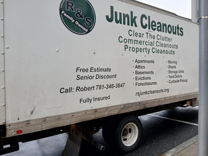R&S Junk Cleanouts - Dumpster rental in Marblehead, Massachusetts