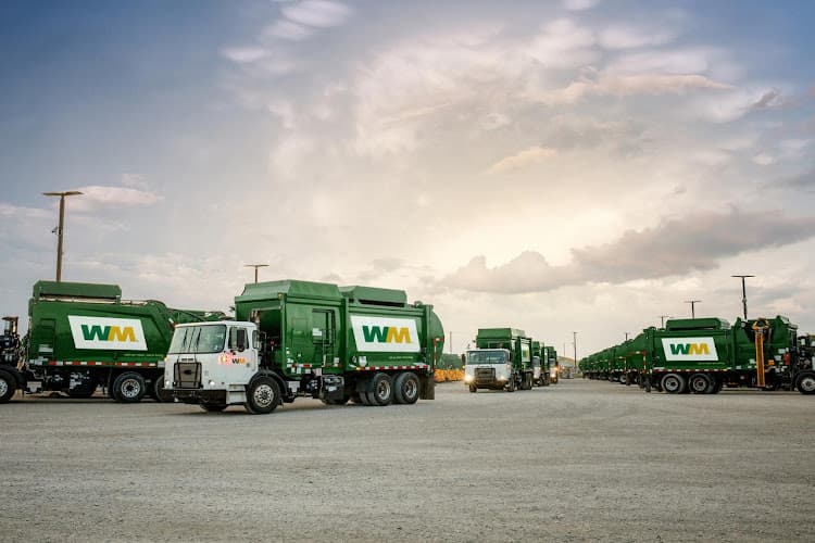 WM - Cordele Hauling - Dumpster rental in Cordele, Georgia