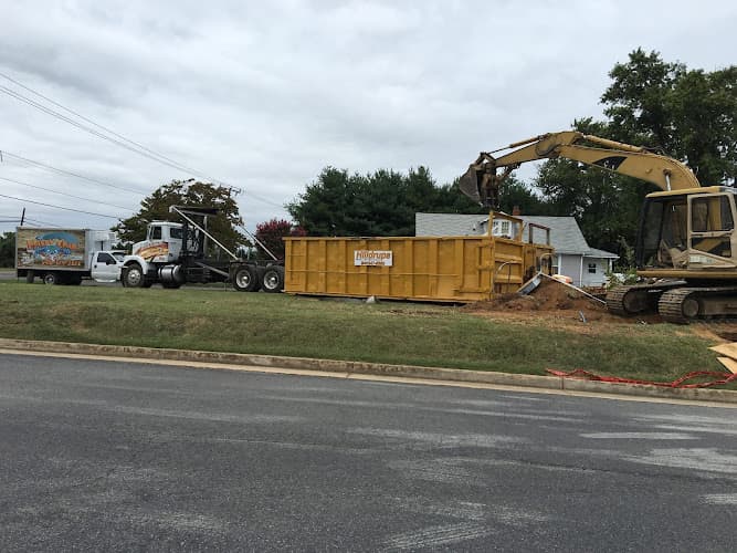 Hilldrup's Roll Off Service - Dumpster rental in Woodford, Virginia