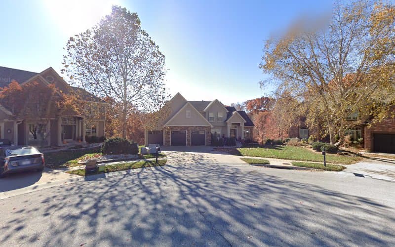 Blacksher Trash Service - Dumpster rental in Parkville, Missouri
