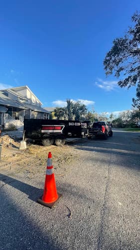 Armour Junk Removal & Hauling llc - Dumpster rental in Sarasota, Florida