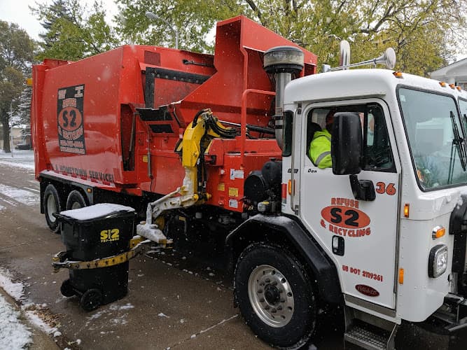 S2 Rolloffs & Refuse - Trash & Recycle Service - Dumpster rental in Fremont, Nebraska