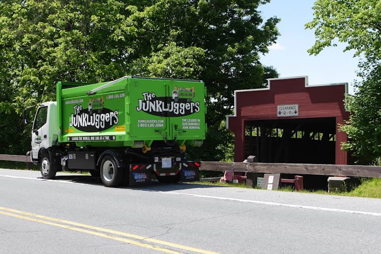 The Junkluggers of Western Philadelphia Suburbs - Dumpster rental in Denver, Pennsylvania