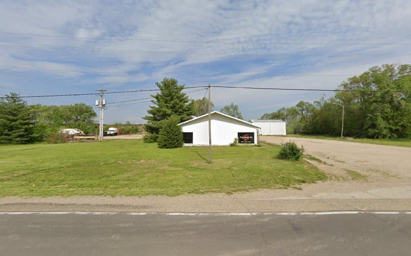J W Hauling Co - Dumpster rental in Manito, Illinois