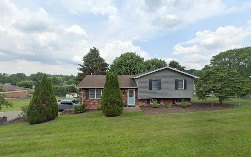 MobilServ Dumpster Rentals Fairmont/Morgantown/Bridgeport - Dumpster rental in Fairmont, West Virginia