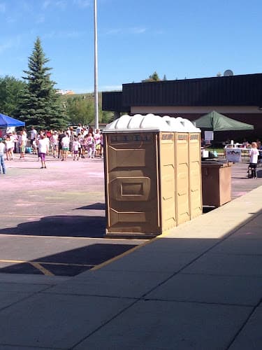 M & M Disposal - Dumpster rental in Pinedale, Wyoming