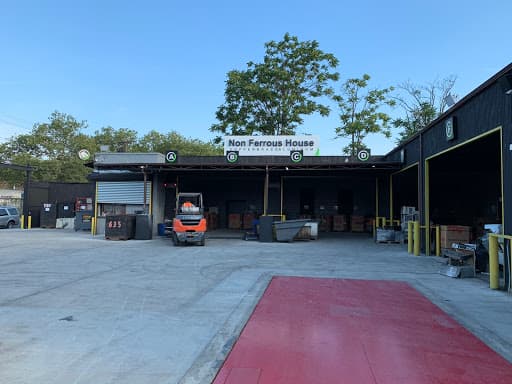 Urban Metal Recycling Inc - Dumpster rental in Brooklyn, New York