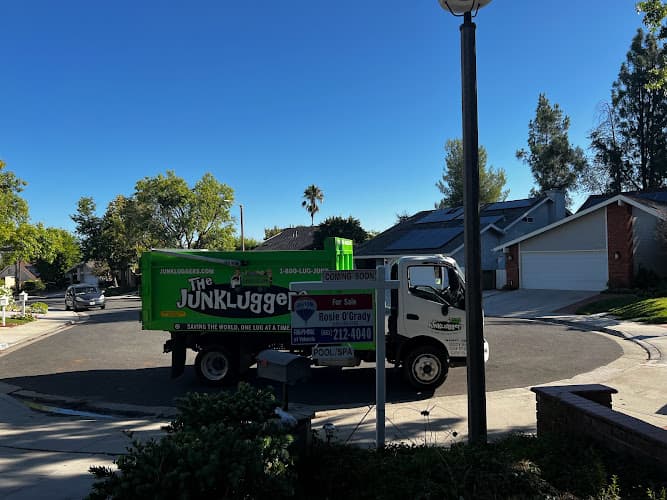 The Junkluggers of Greater Santa Clarita Valley - Dumpster rental in Santa Clarita, California