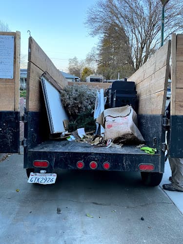 Hunts Hauling & Junk Removal LLC - Dumpster rental in Dixon, California